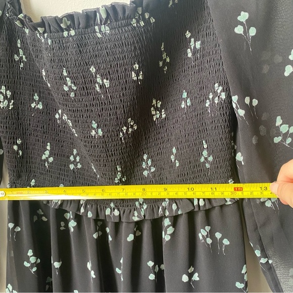Wilfred Aritizia ruffle dress size S floral black mini dress - Picture 5 of 7